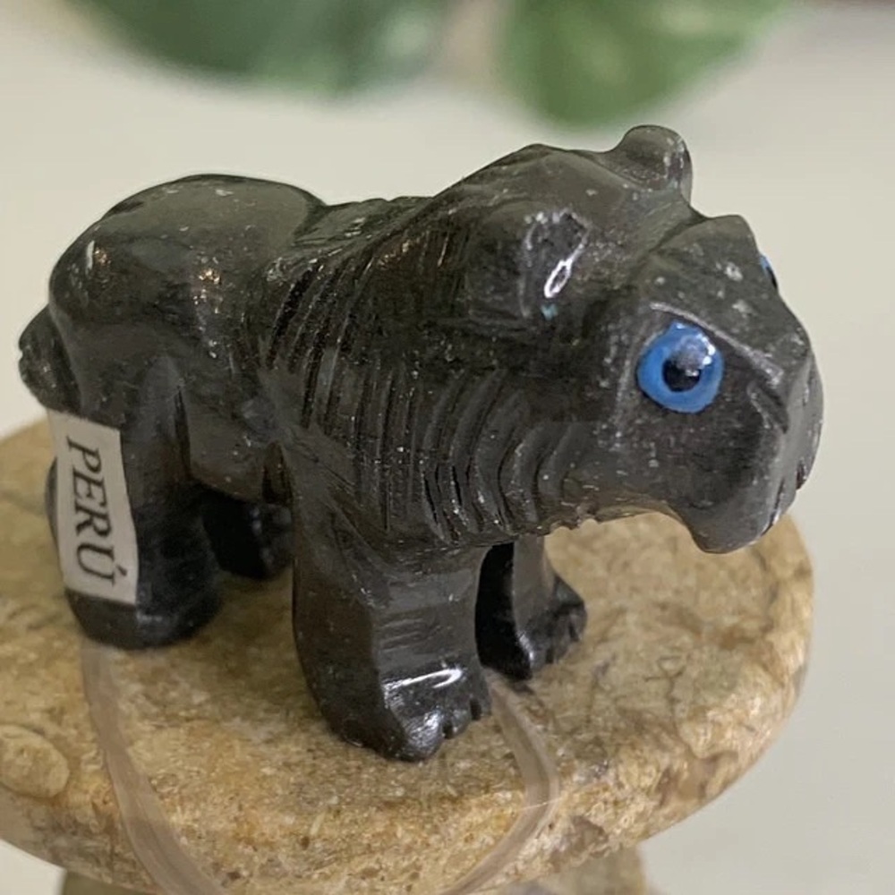 Miniature LION Stone Carving Mini Figurine Steatite Soapstone Animal Figure 1.5"